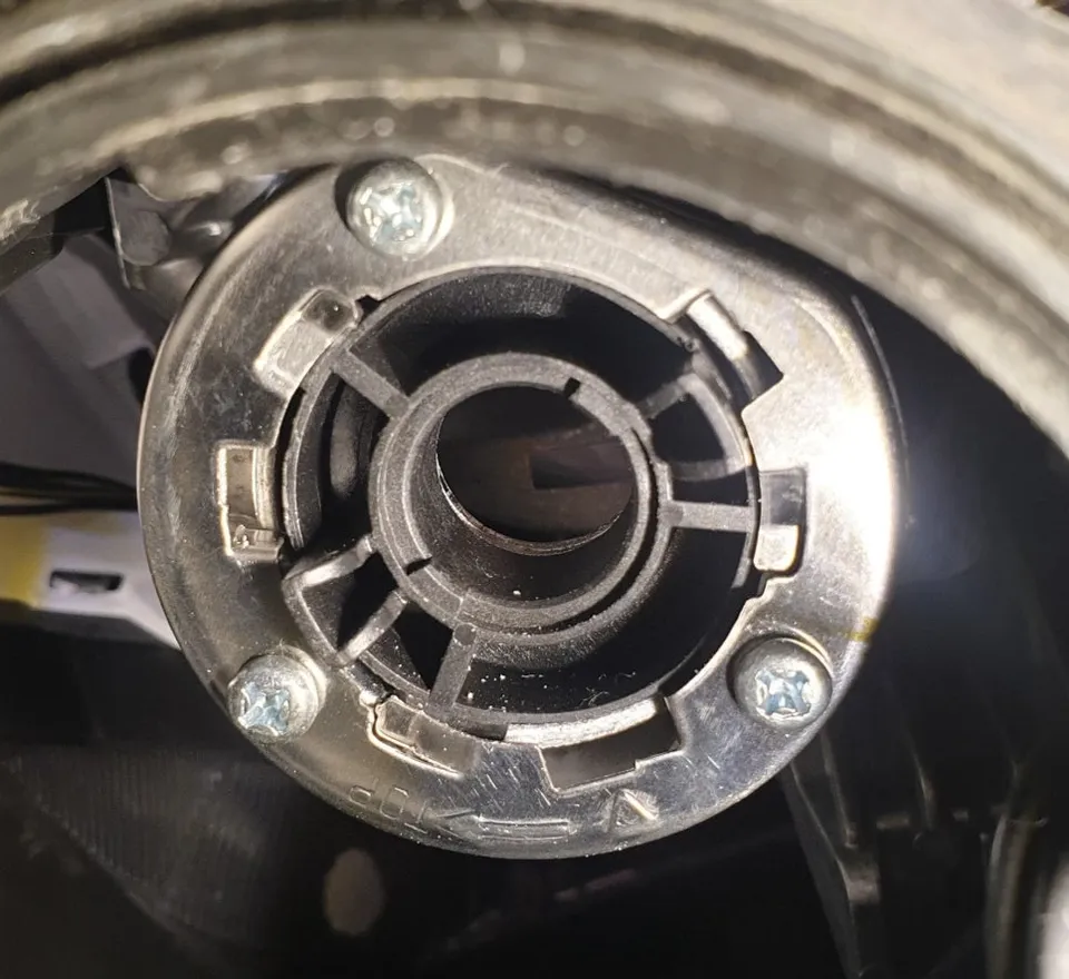 Kia K5 body repair - Kia K5 LED Headlight Repair Review: Cost & Results photo 4