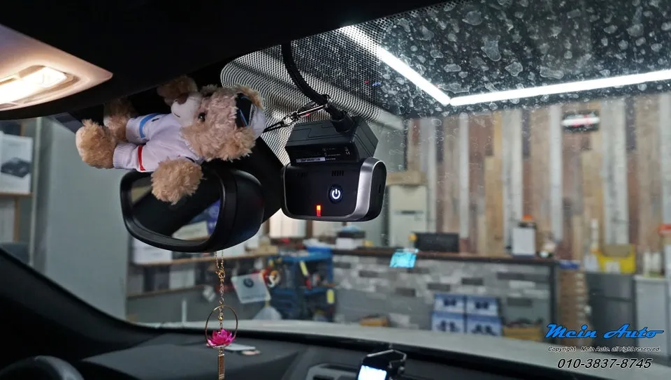 BMW X1 Dashcam Installation Review: Upgrading to iNavi Z9500 photo 2