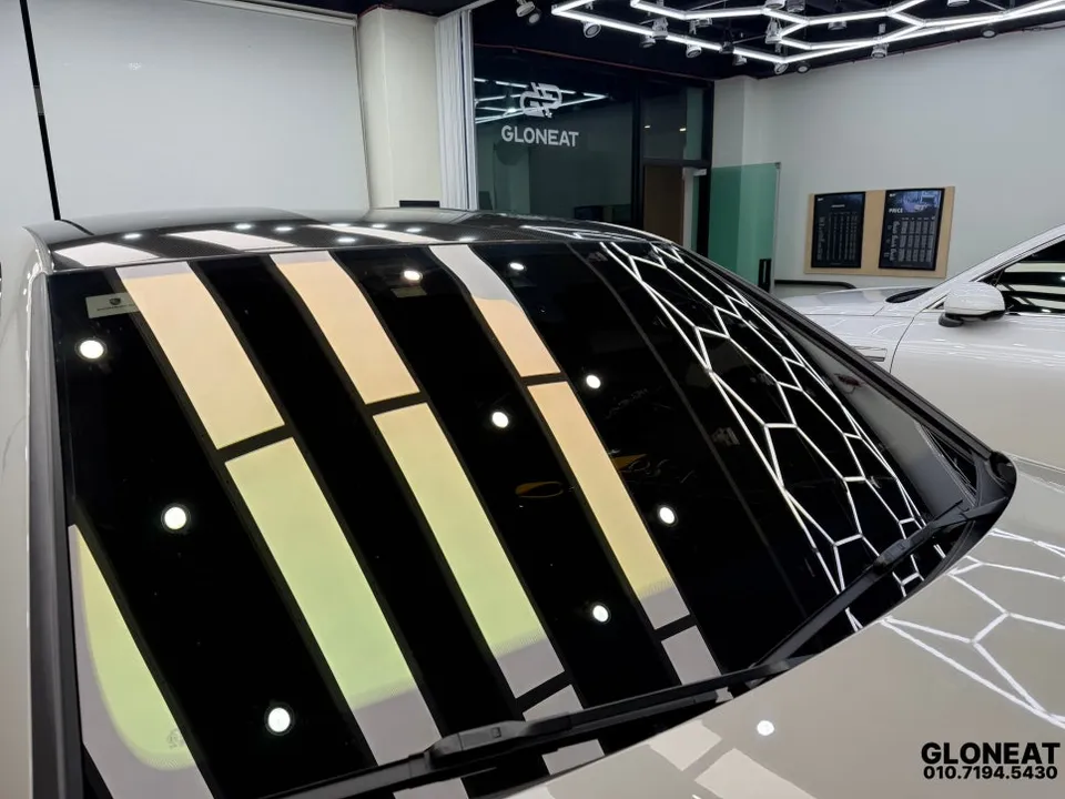 Porsche Cayenneのカーフィルム施工事例｜費用目安・仕上がり 施工写真 2-1