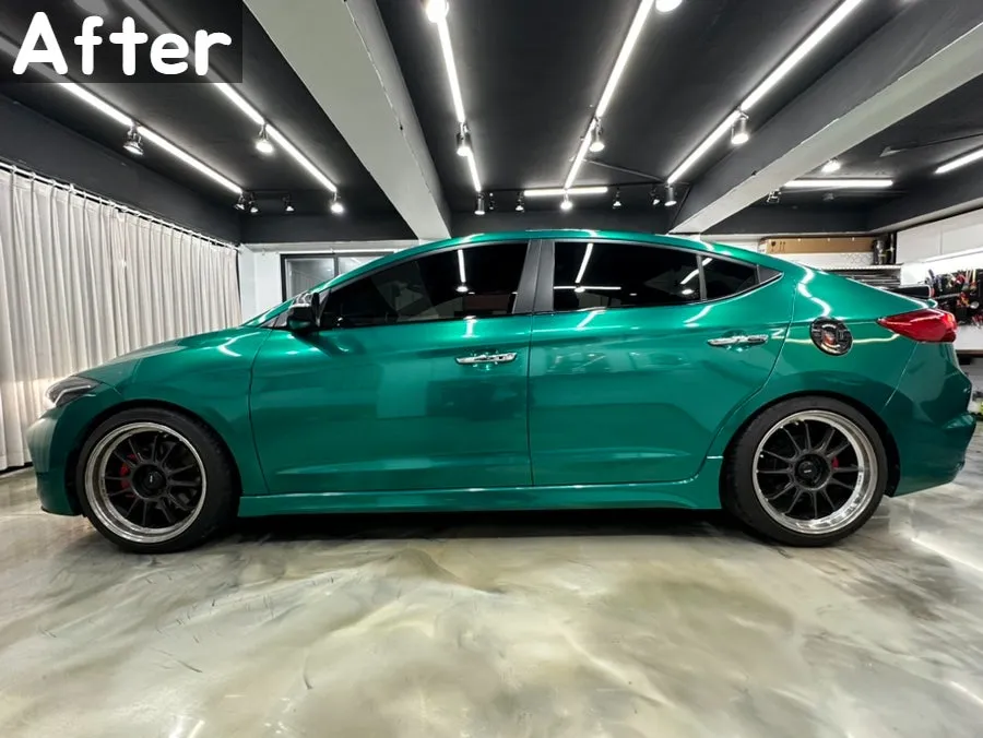 Hyundai Elantra Sportのカーラッピング事例｜パールダークグリーン 施工写真 4-2