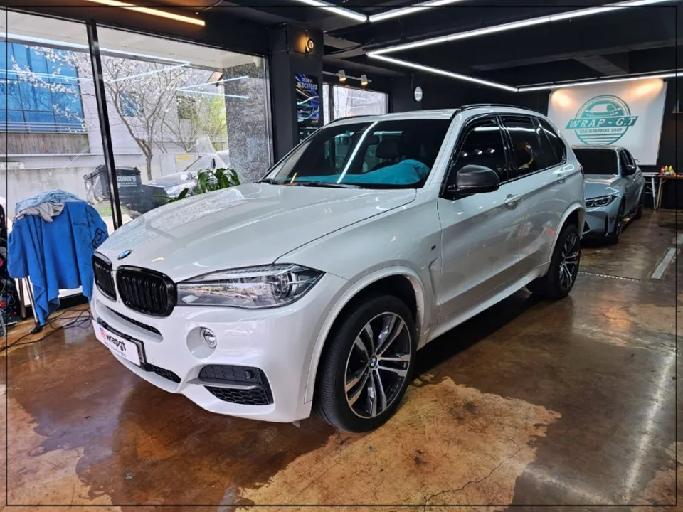 BMW X5 wheel repair - BMW X5 Wheel Repair & Refinishing Review — Alloy Restoration photo 3