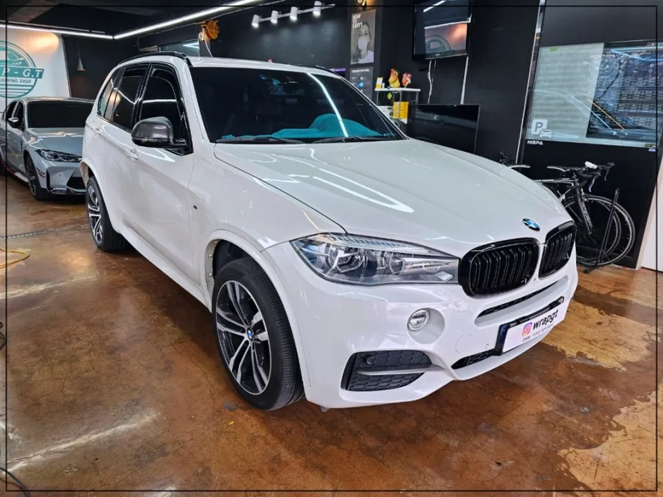 BMW X5 wheel repair - BMW X5 Wheel Repair & Refinishing Review — Alloy Restoration photo 5