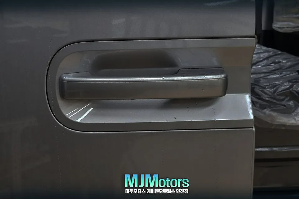 Hyundai Staria oem options - Hyundai Staria OEM Options Review — Enhanced Convenience photo 3