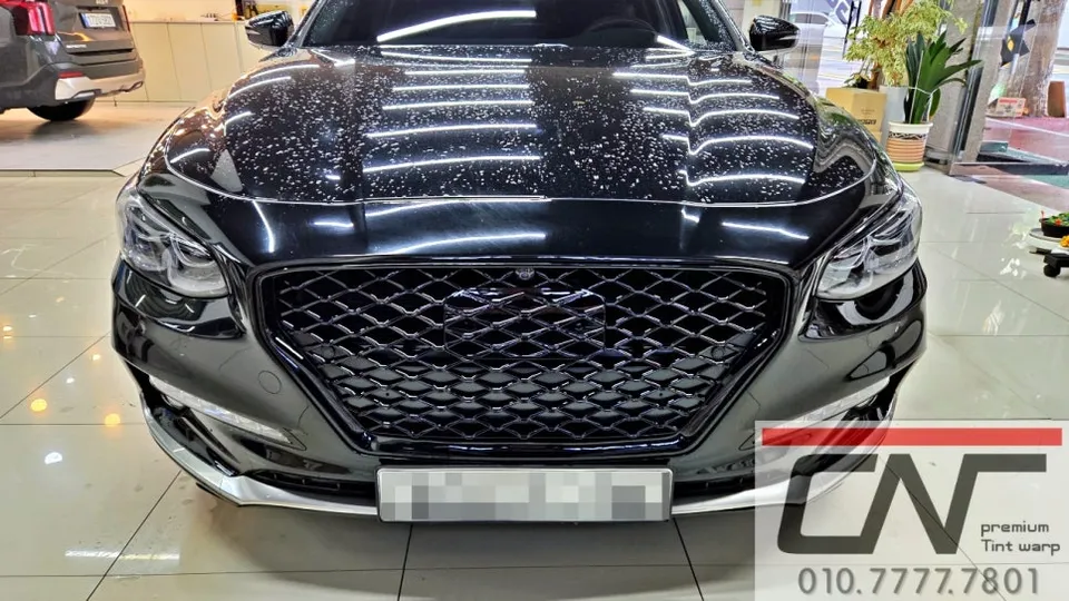 Hyundai Grandeur IG body kit - Hyundai Grandeur IG Body Kit Review: G Parts Pure Black Grill Upg photo 4