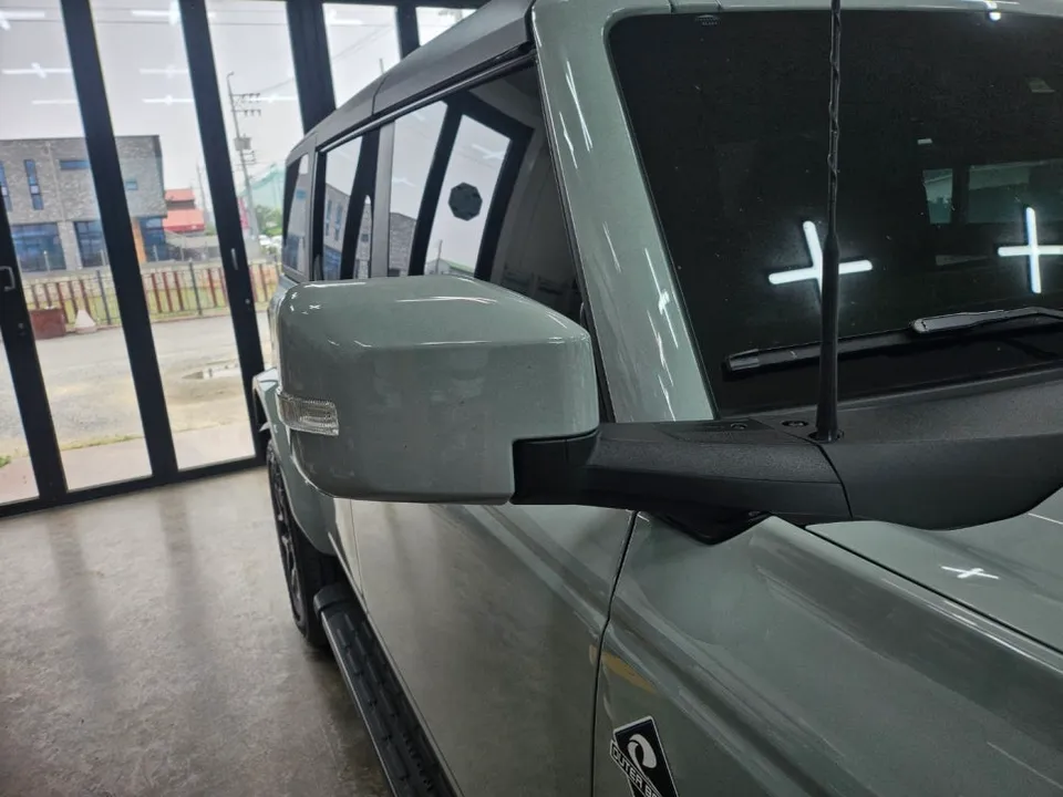 Ford Bronco wide angle mirror - Ford Bronco Wide Angle Mirror Review: Installation & Cost photo 4