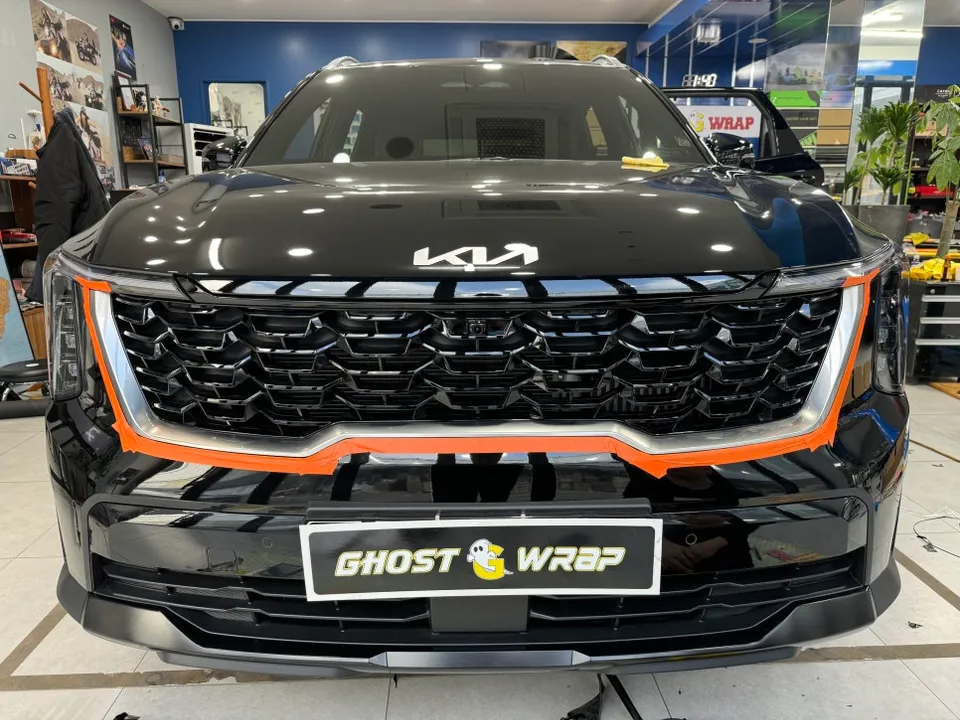 Kia Sorentoのカーラッピング事例｜費用目安・仕上がり 施工写真 3-2