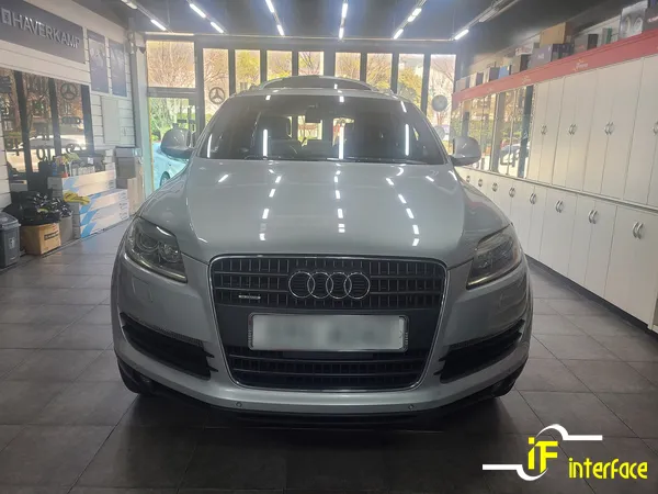 Audi Q7 dash cam installation result