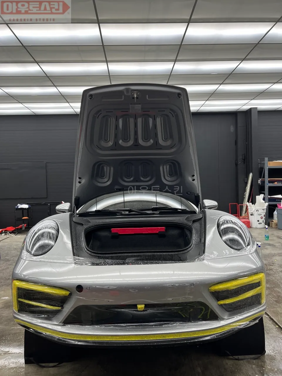 ポルシェ911のPPF施工事例｜韓国での実例紹介 施工写真 2-3