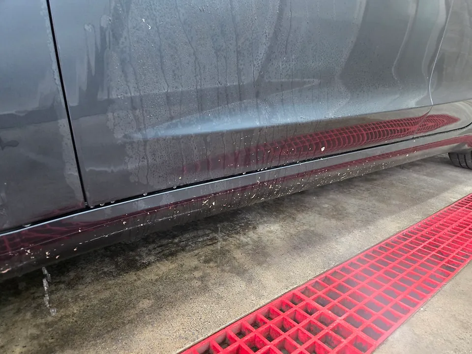 Tesla Model 3 PPF施工事例：費用目安と仕上がり 施工写真 1-3