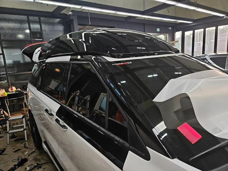 Kia Carnival Hi-Limousine PPF施工事例｜費用目安・仕上がり 施工写真 2-1