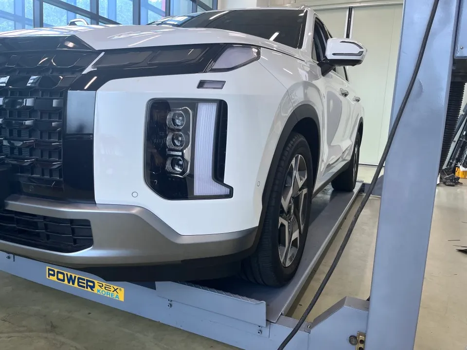 BMW X5 soundproofing - BMW X5 Soundproofing & Undercoating Review photo 4