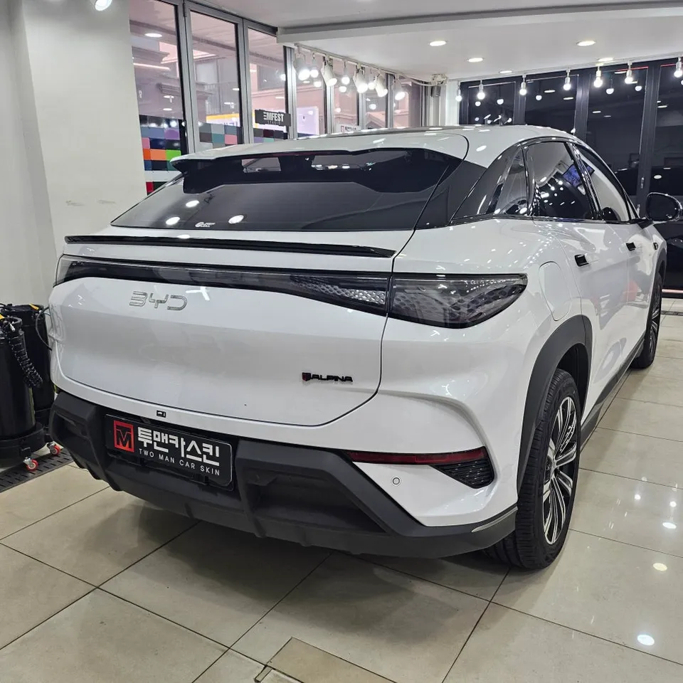 BYD Sealion 7のカーラッピング事例|費用目安・仕上がり 施工写真 2-2