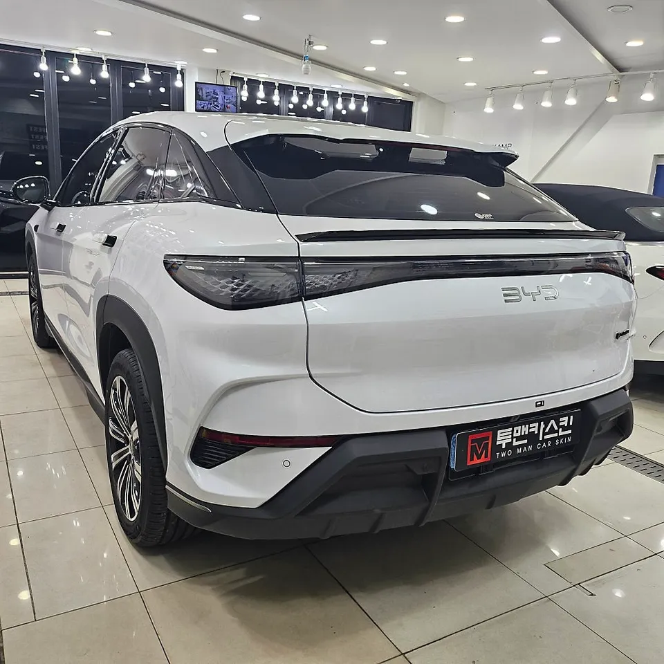 BYD Sealion 7のカーラッピング事例|費用目安・仕上がり 施工写真 3-2