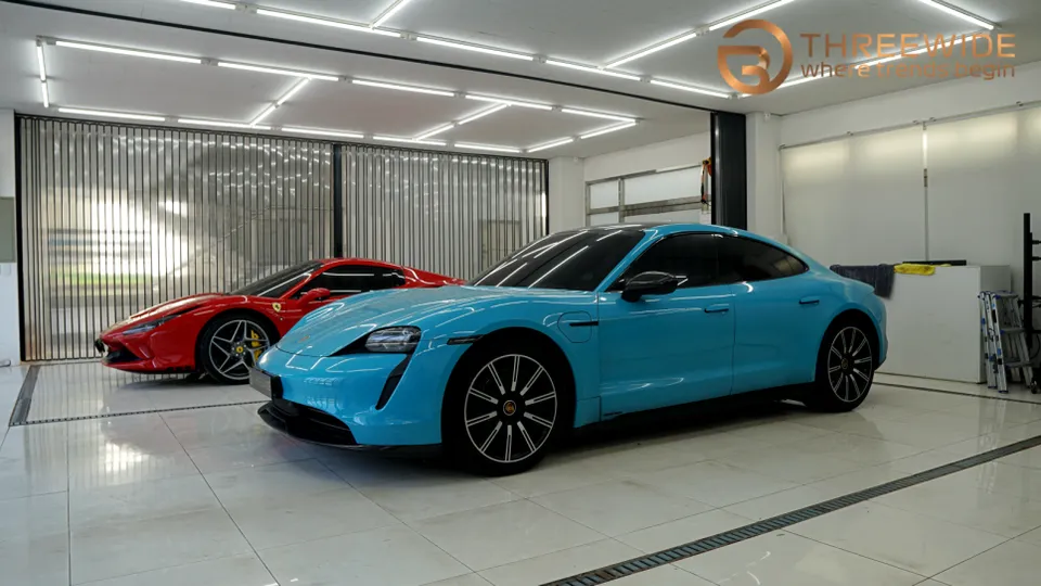 ポルシェ タイカン 4S カーラッピング事例｜費用目安・仕上がり 施工写真 2-3