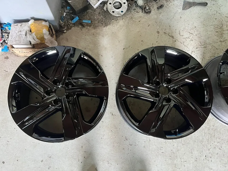 Kia Sorento MQ4 wheel repair - Kia Sorento MQ4 Wheel Repair Review - Black Wheel Restoration photo 3