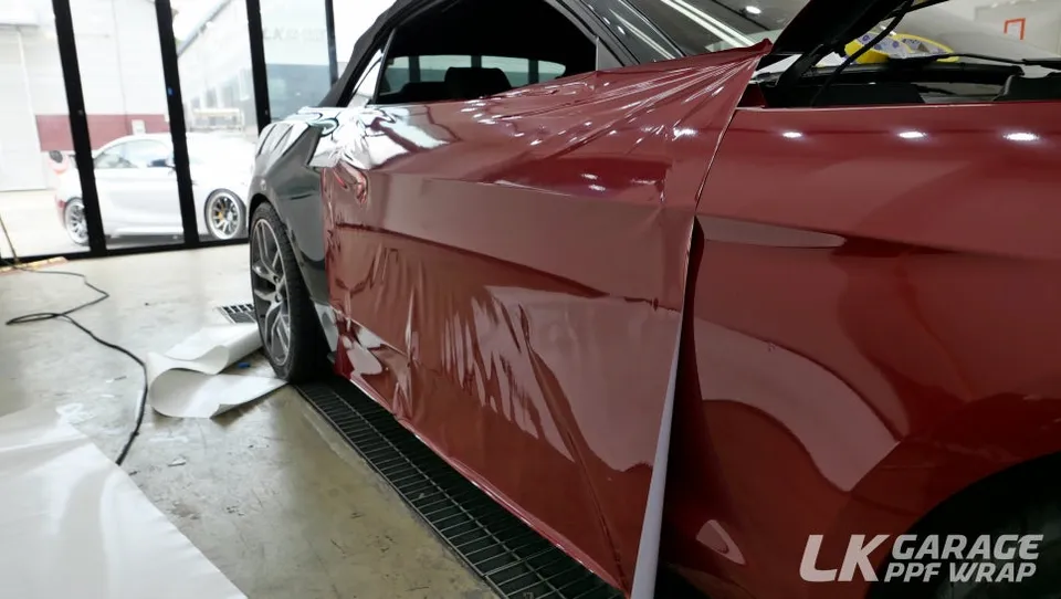 Ford Mustangのカーラッピング事例|費用目安・仕上がり 施工写真 3-2