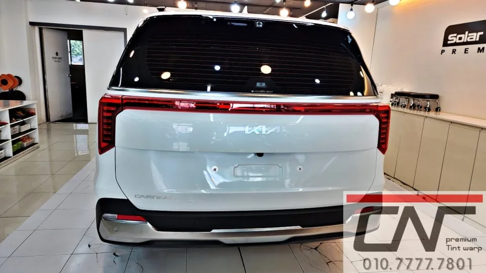 Kia Carnival KA4のカーフィルム施工事例|費用目安・仕上がり 施工写真 1-3