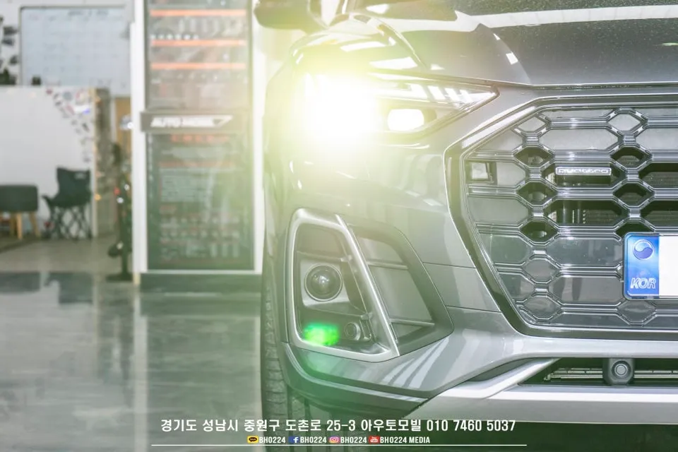 Mercedes-Benz CLS W218のドラレコ取付事例|費用目安・仕上がり 施工写真 3-3