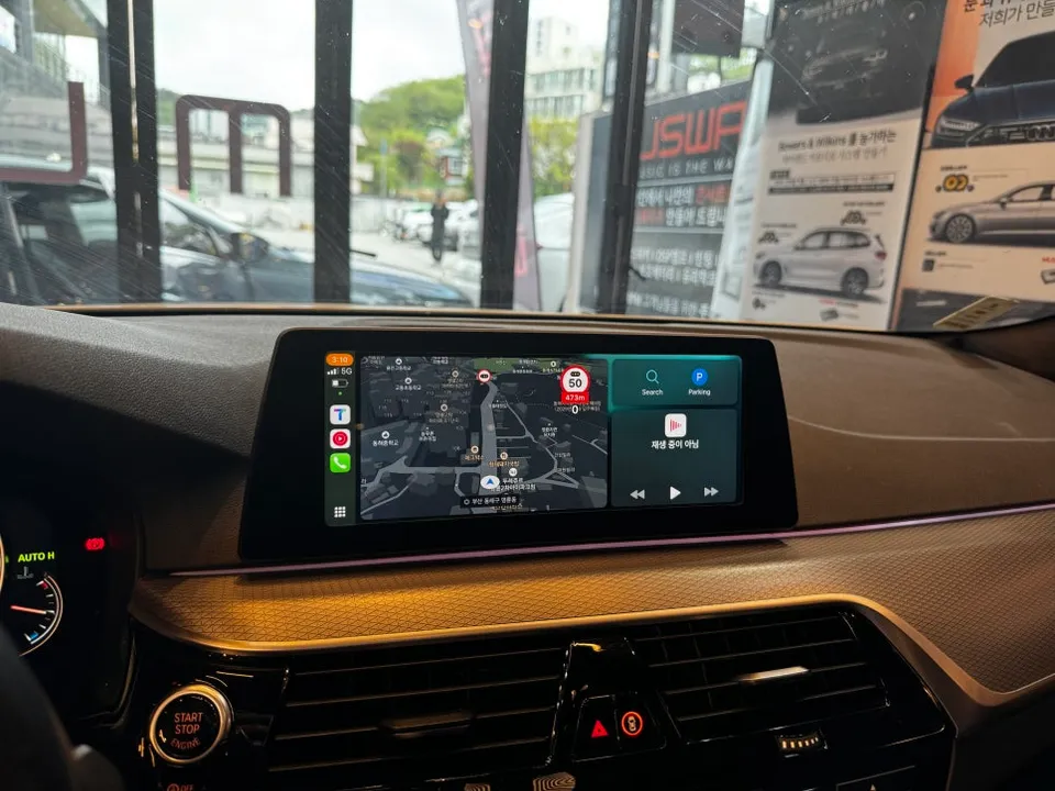 BMW 5 Series G30のAndroid Auto・CarPlay取付事例 施工写真 6