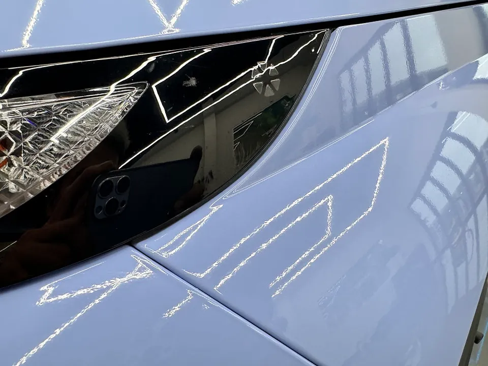 Hyundai Casperのカーラッピング事例 施工写真 2-2