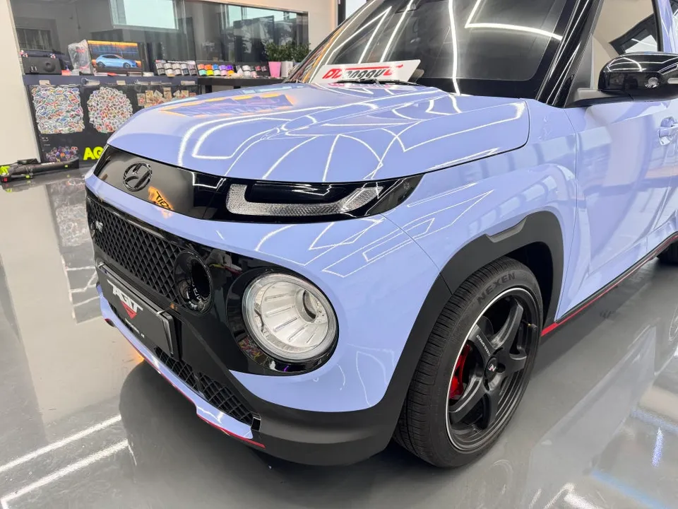 Hyundai Casperのカーラッピング事例 施工写真 4-2