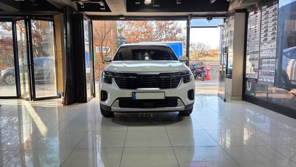 Kia Seltos lighting upgrade installation result