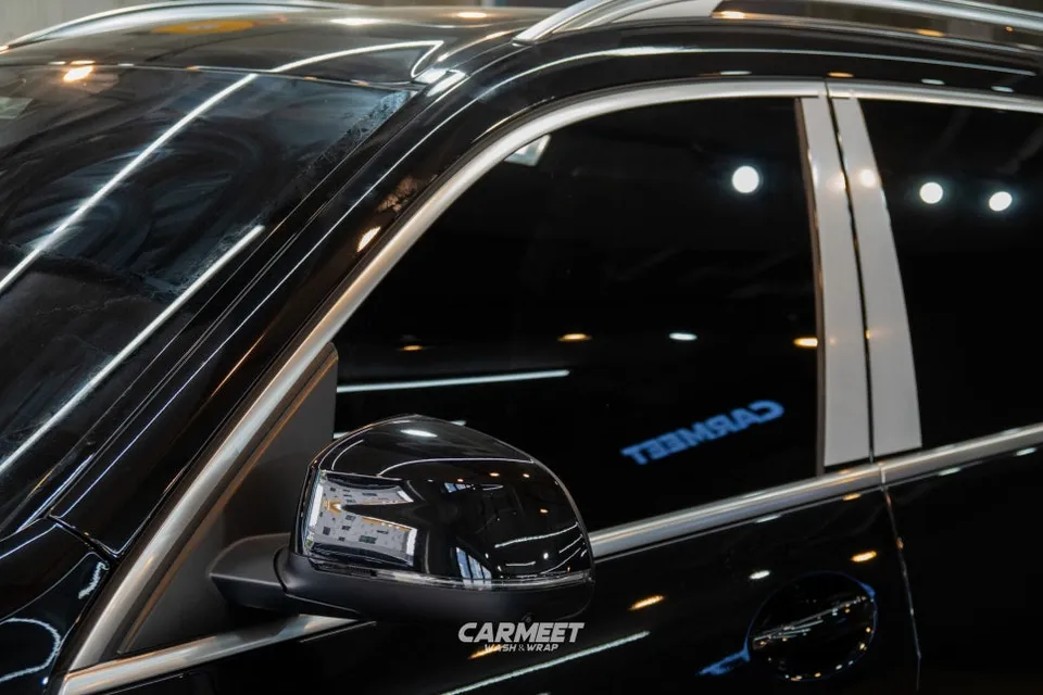 BMW X7 vinyl wrap - BMW X7 Vinyl Wrap Review: Chrome Delete Cost & Results photo 4