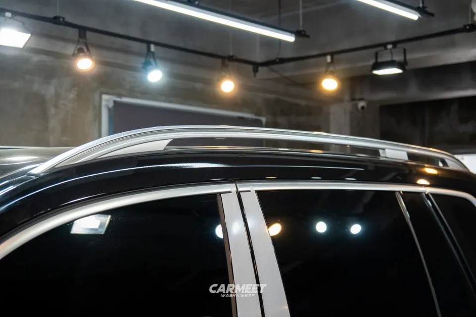BMW X7のカーラッピング事例 施工写真 4-1