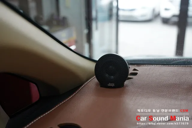 Kia Carnival KA4 car audio - Kia Carnival KA4 Car Audio Upgrade Review photo 4
