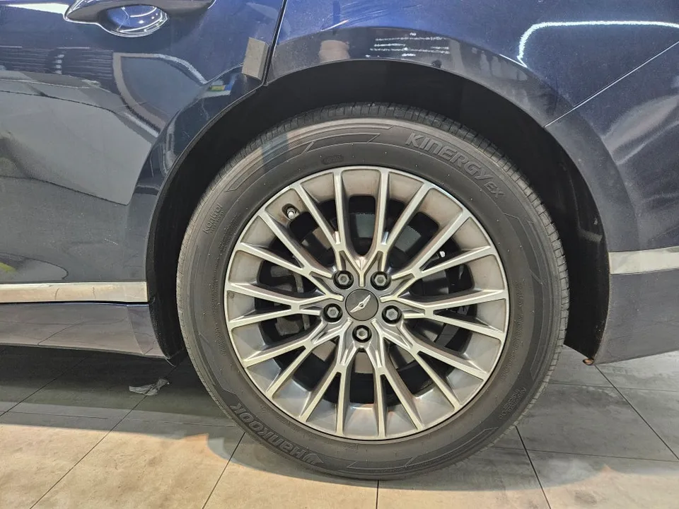Genesis G80のPPF施工事例|韓国での実例紹介 施工写真 2-2