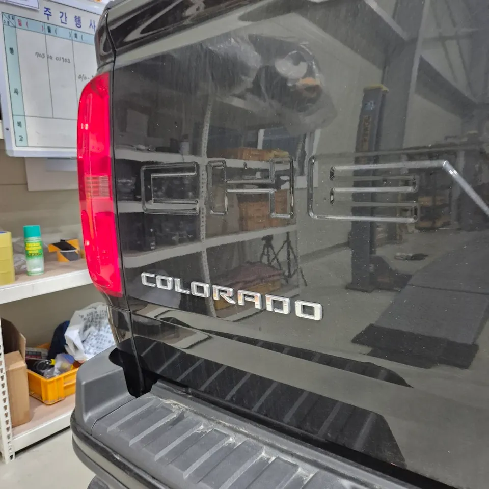 Chevrolet Colorado car audio - Chevrolet Colorado Car Audio Upgrade Review photo 3