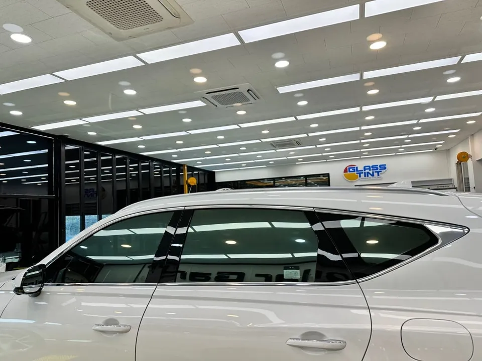 Genesis GV80のカーフィルム施工事例|費用目安・仕上がり 施工写真 3-2
