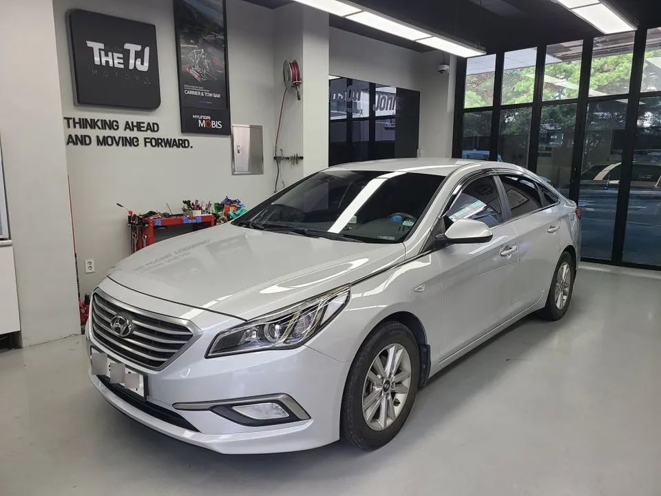 Hyundai Sonata LF interior customization installation result