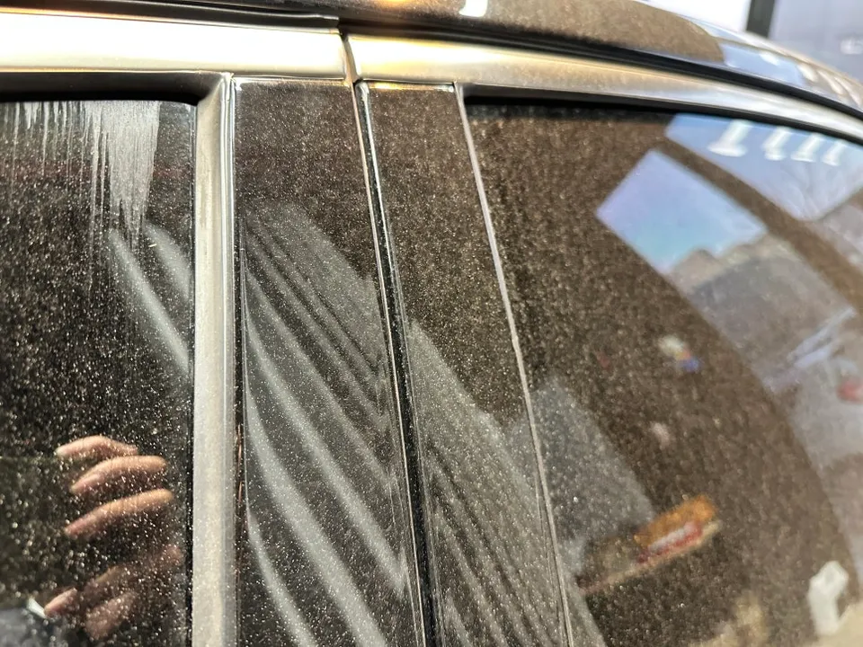 Hyundai Equusのガラスコーティング事例|費用目安・仕上がり 施工写真 1-3