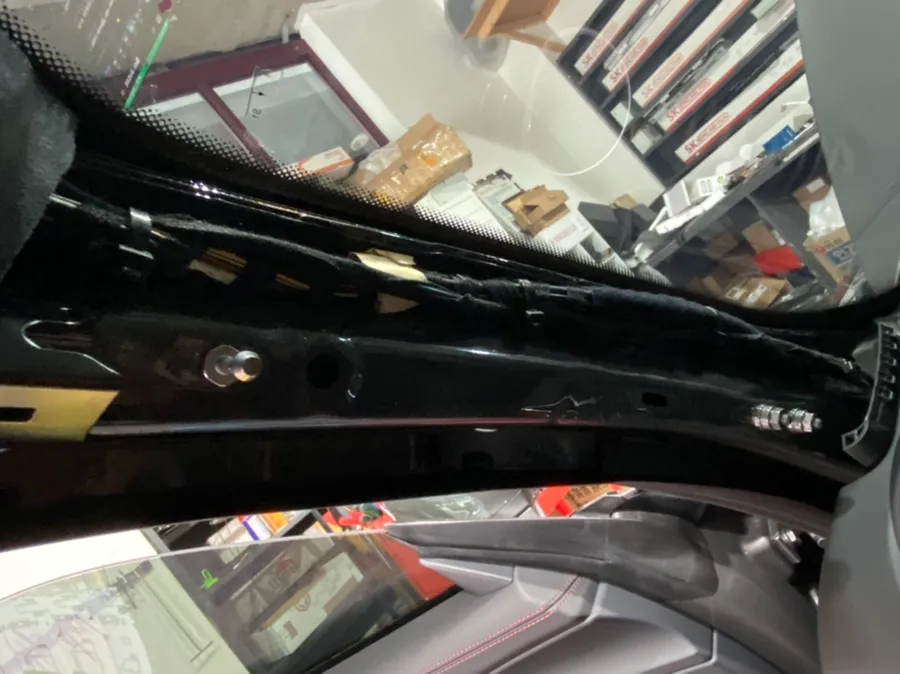 Porsche Cayman dash cam - Porsche Cayman Dash Cam Installation Review — Enhanced Security photo 3