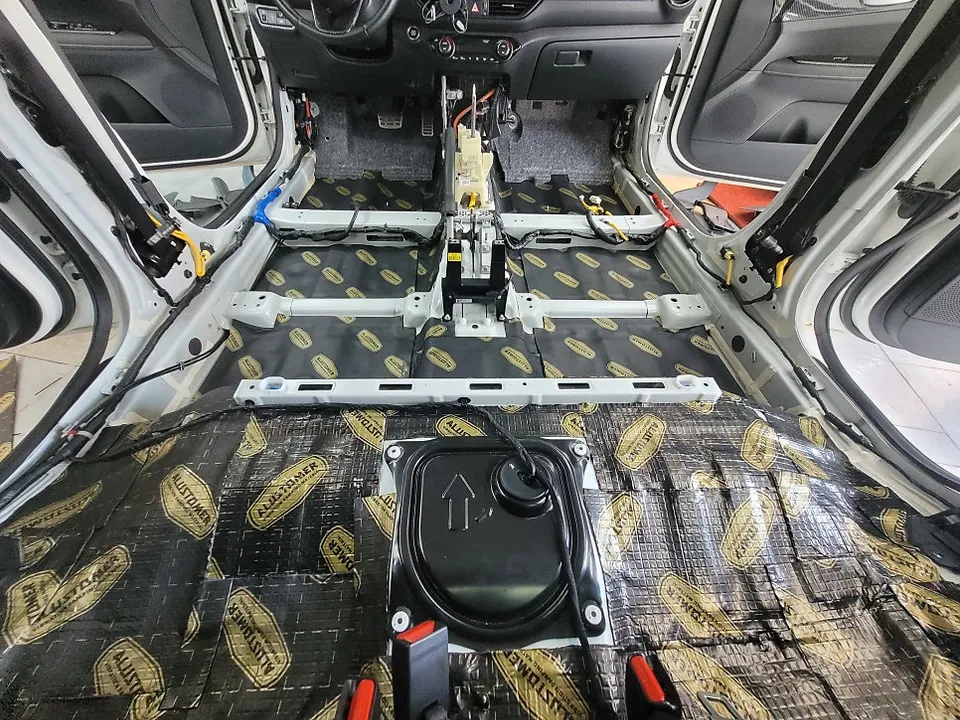 Kia K3 soundproofing - Kia K3 Undercoating Review: Noise Reduction photo 3