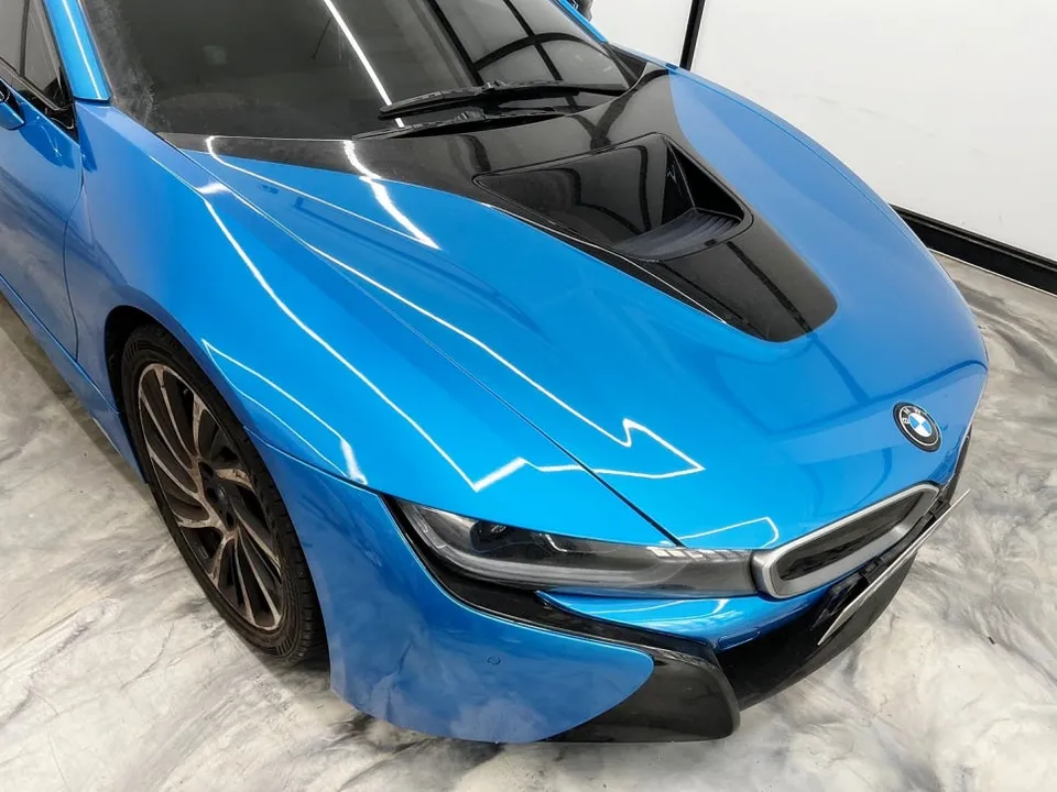 BMW i8のカーラッピング事例｜費用目安・仕上がり 施工写真 2-3