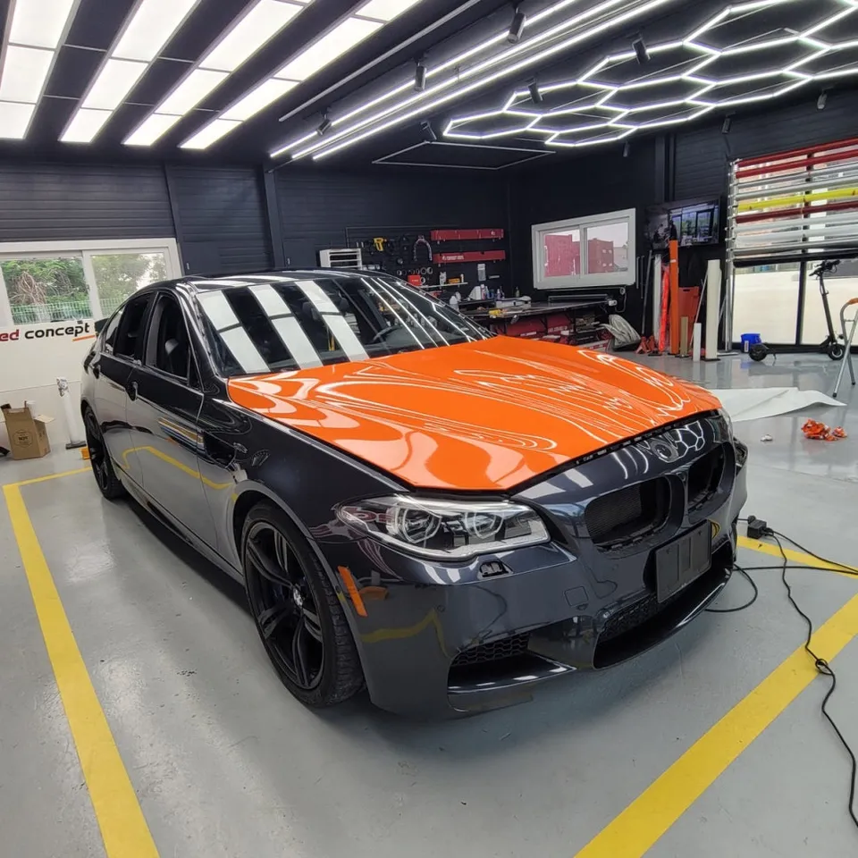 BMW M5のカーラッピング事例 施工写真 1-3