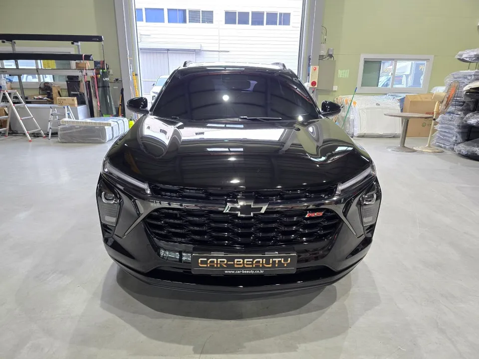 Chevrolet Trax Crossover ambient lighting installation result