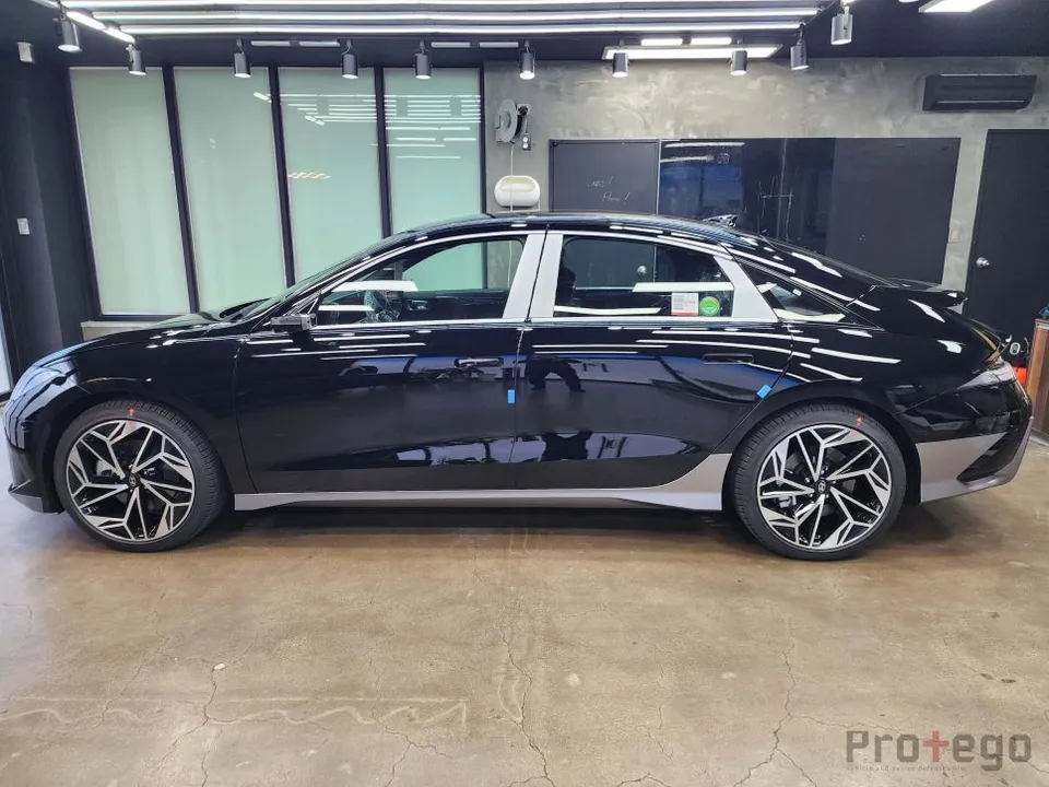 Hyundai IONIQのPPF施工事例｜費用目安・仕上がり 施工写真 1-2