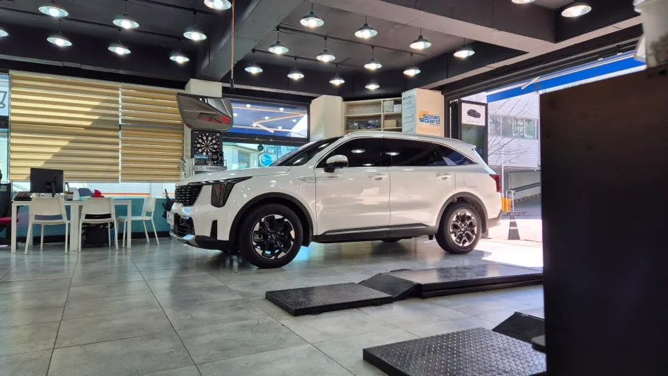 Kia Sorento MQ4 new car package installation result