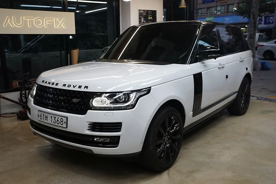 Land Rover Range Rover Vogue surround view camera review