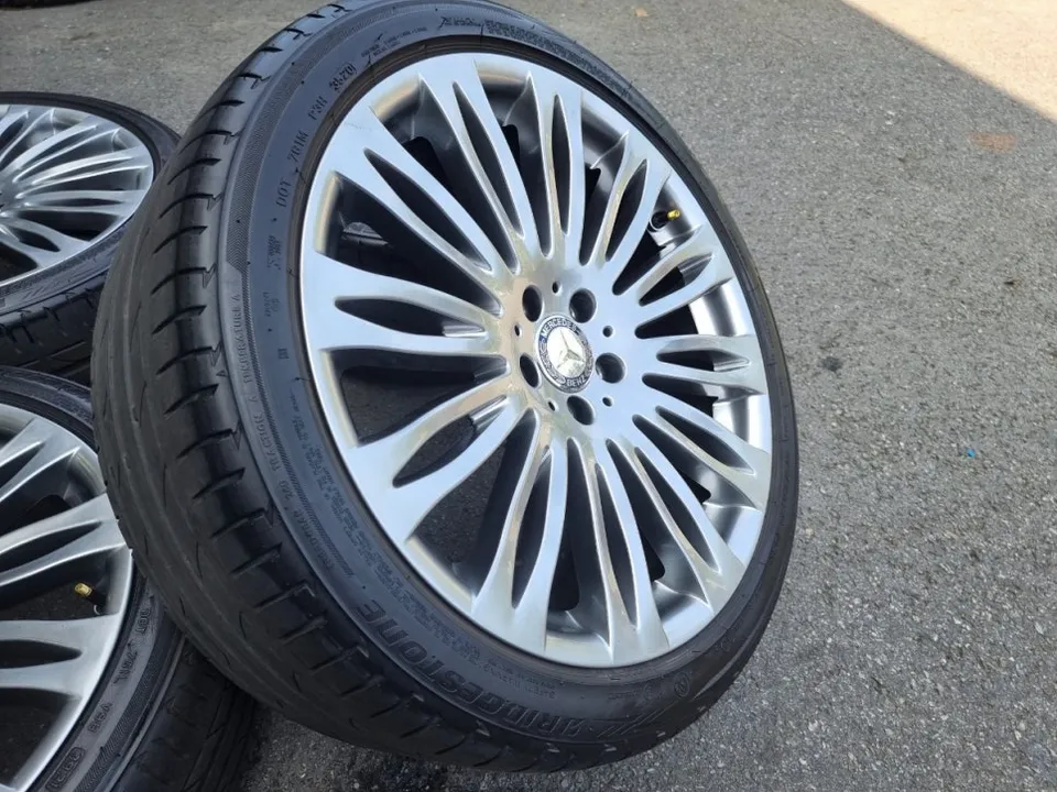Mercedes-Benz S-Class Maybach wheel repair - Mercedes-Benz S-Class Maybach Wheel Repair Review photo 3