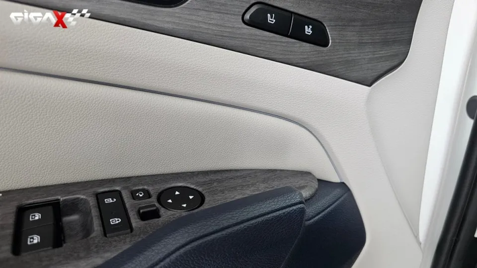 Kia Sportage NQ5 ambient lighting - Kia Sportage NQ5 Ambient Lighting Review: Cost & Results photo 4