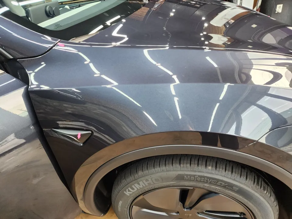 Tesla Model Y PPF施工事例|費用目安と仕上がり 施工写真 3-1
