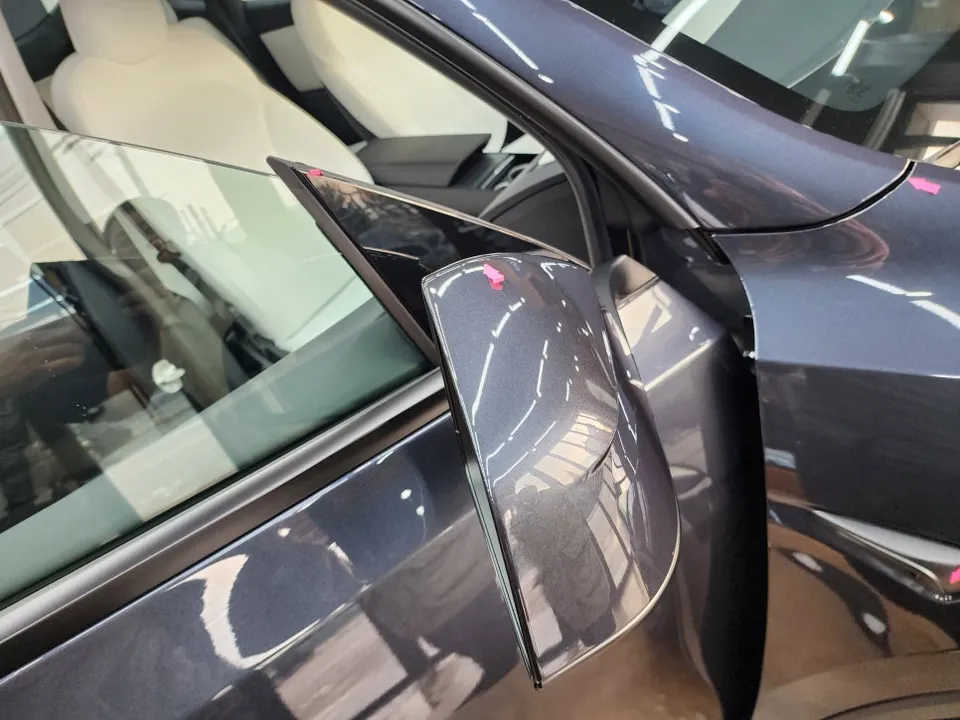 Tesla Model Y PPF施工事例|費用目安と仕上がり 施工写真 1-2