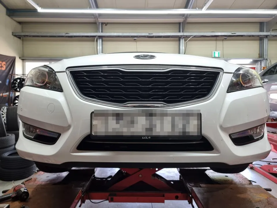 Kia K7のホイールリペア・塗装事例 写真