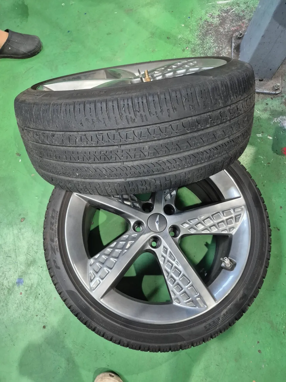 Genesis G80 Sport  - Genesis G80 Sport Tire Replacement, Pirelli P ZERO A/S Review photo 3