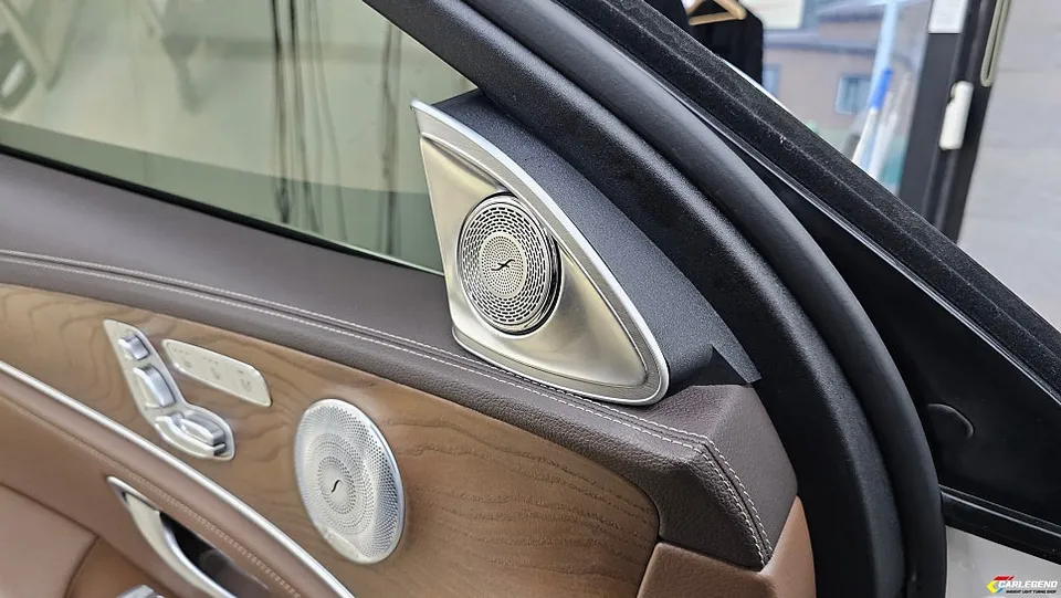 Mercedes-Benz E-Class W213 ambient lighting - Mercedes-Benz E-Class W213 Ambient Lighting Cost & Review photo 6