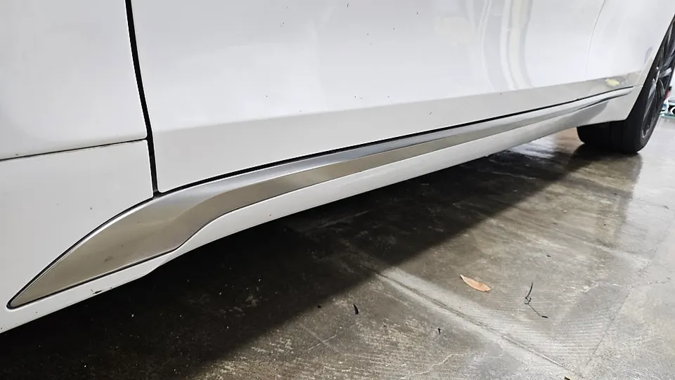 Hyundai Grandeur IGのカーラッピング事例｜費用目安・仕上がり 施工写真 3-1